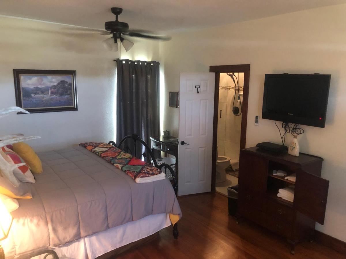 프레드릭스버그 Dry Creek B&B 외부 사진